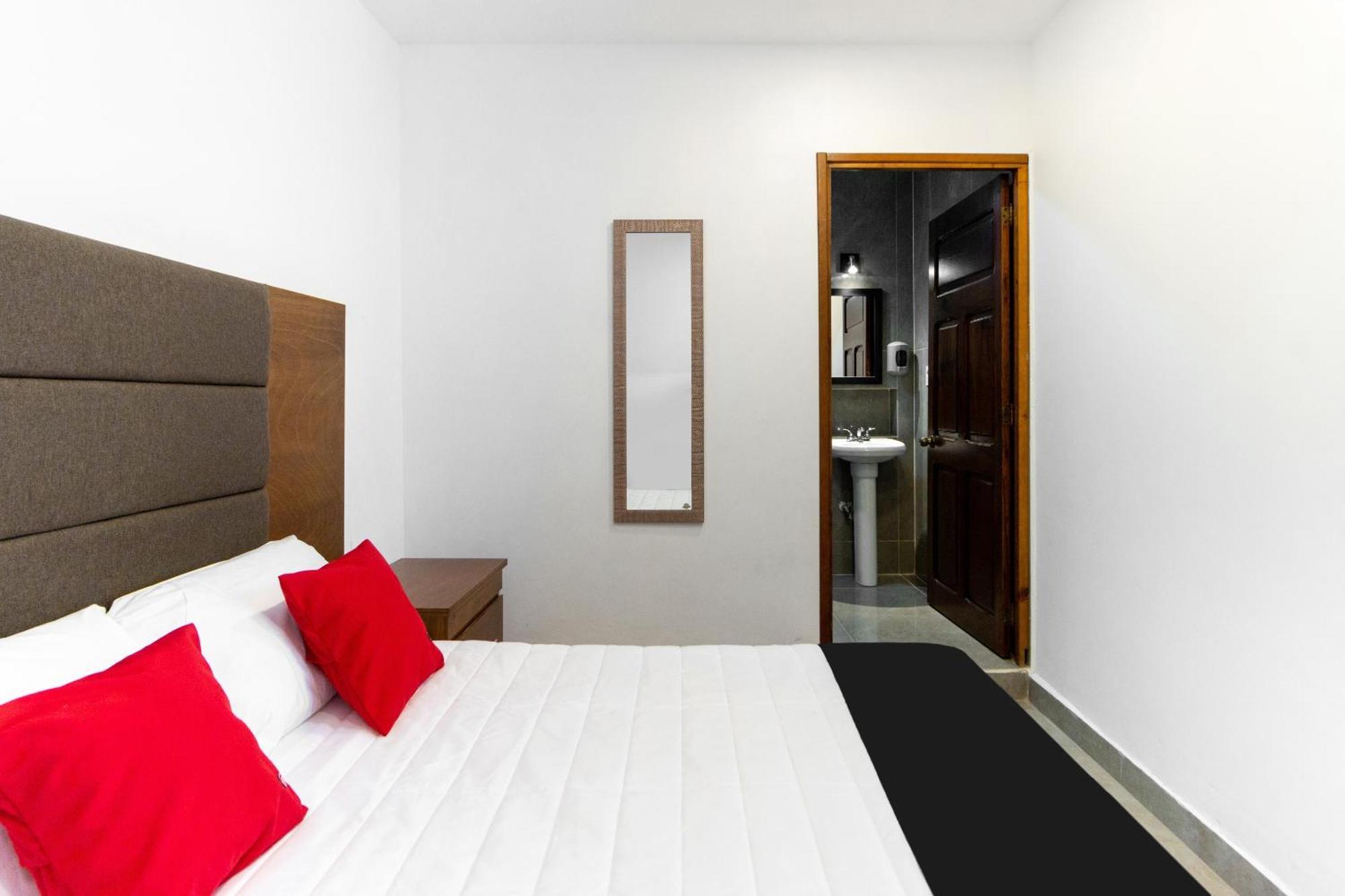 Capital O San Jose, San Luis Potosi Hotel Ngoại thất bức ảnh